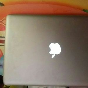 Apple Macbook pro